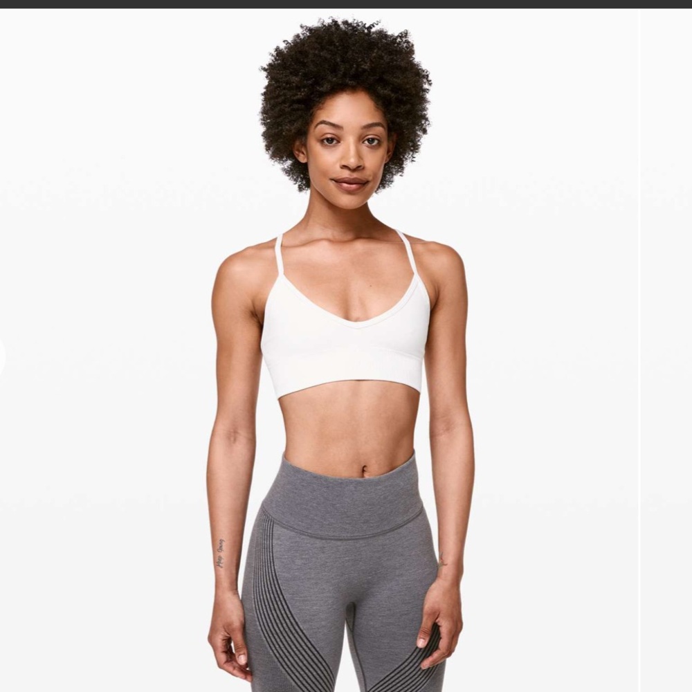 Lululemon ebb to street bra